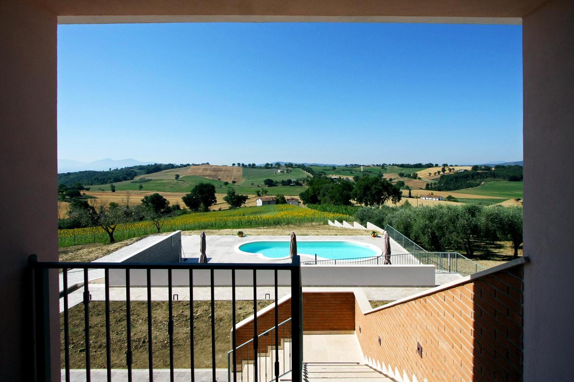 La Collina Del Girasole Villa Montecastrilli ภายนอก รูปภาพ