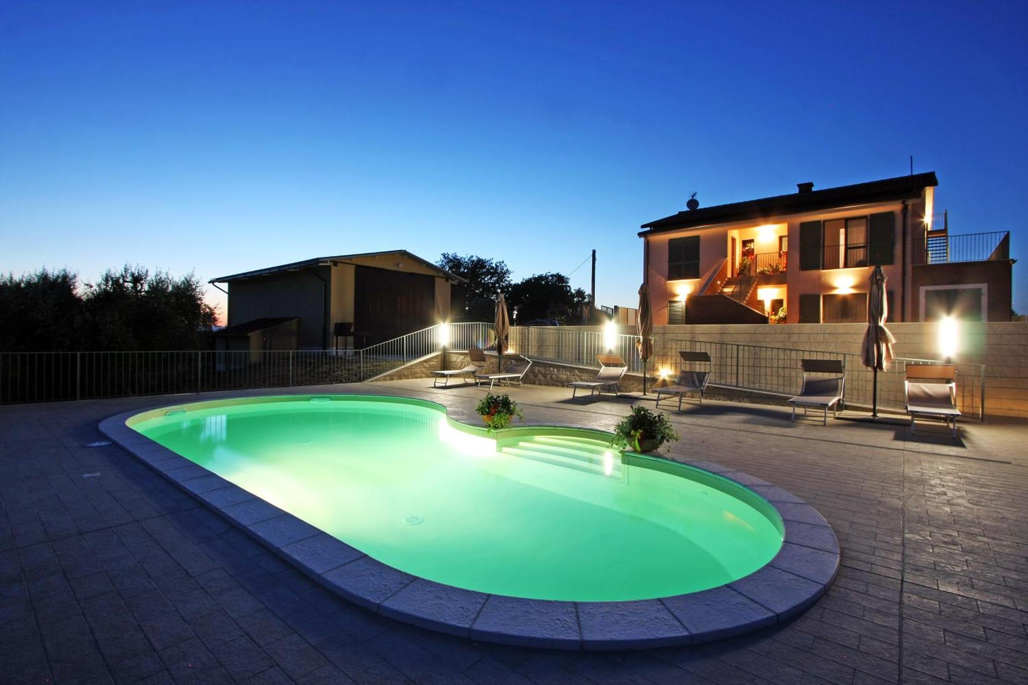 La Collina Del Girasole Villa Montecastrilli ภายนอก รูปภาพ