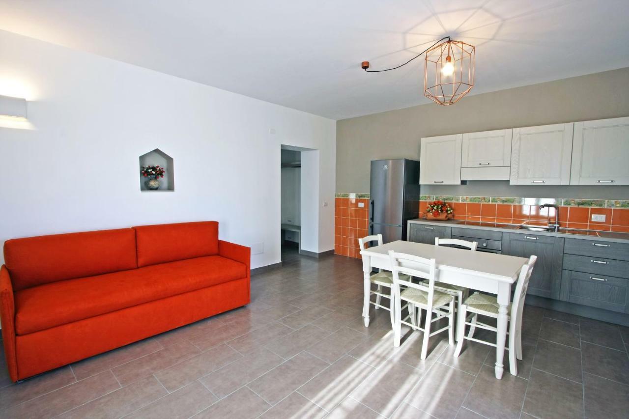 La Collina Del Girasole Villa Montecastrilli ภายนอก รูปภาพ